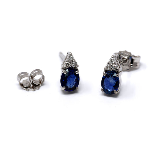 Orecchini con Zaffiri CT 0.84 e Diamanti CT 0.09