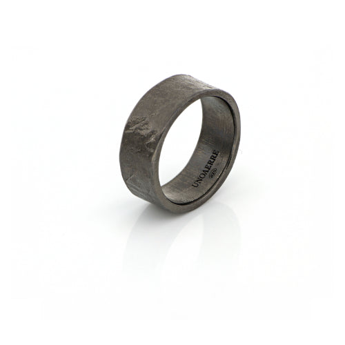 Anello in argento brunito Unoaerre Ref. 5763