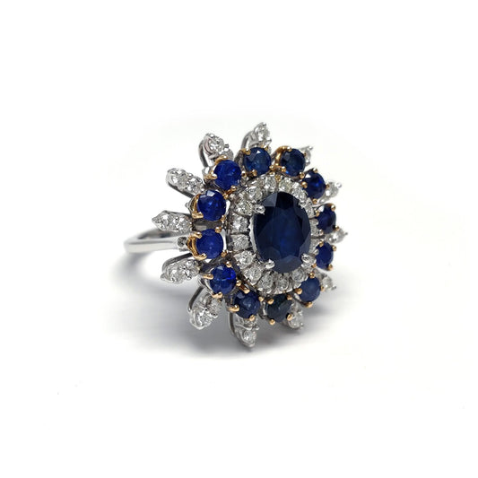 Anello con Zaffiri CT 5.78 e Diamanti CT 0.96