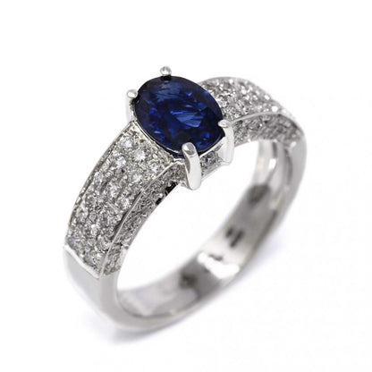 Anello con Zaffiro CT 1.42 e Diamanti CT 0.62