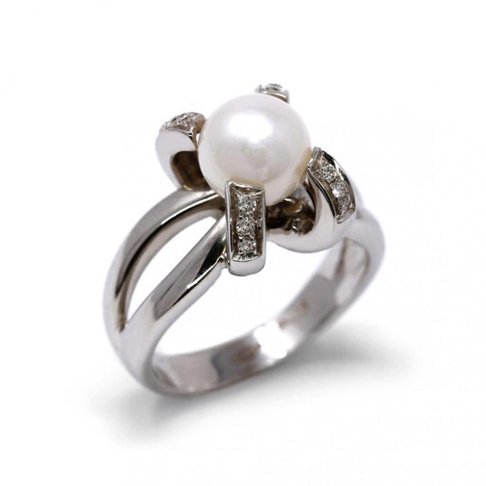 Anello con Perla Acqua Salata 7/7.5 e Diamanti CT 0.12 | Made in Italy