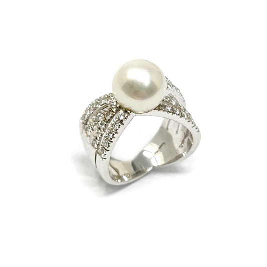 Anello con Perla 10.5 Australiana e Diamanti CT 0.78