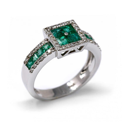 Anello con Smeraldi taglio Quadrato e Diamanti Bianchi