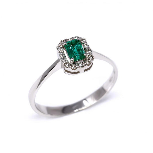 Anello con Smeraldo CT 0.32 e Diamanti CT 0.10