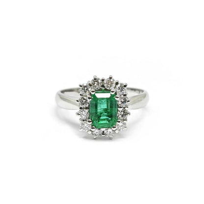 Anello con Smeraldo CT 1.06 e Diamanti CT 0..35