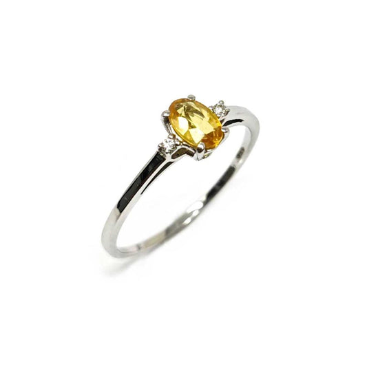 Anello con Zaffiro Yellow CT 0.60 e Diamanti CT 0.02
