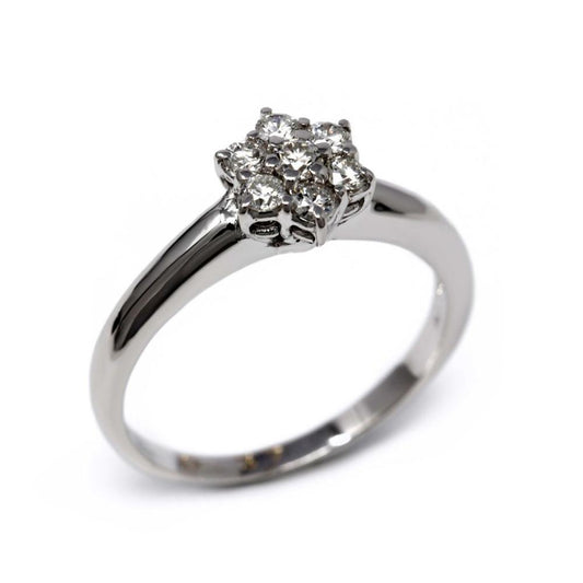 Anello forma fiore con 7 diamanti CT 0.46