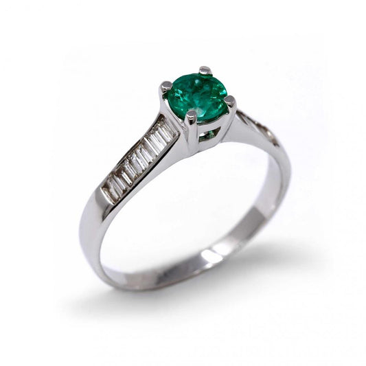 Anello Solitario con Smeraldo Brasiliano e Diamanti a Baguette