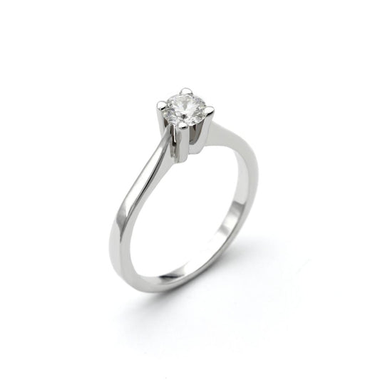 Anello Solitario Giza con Diamante CT 0.45 SI1 D