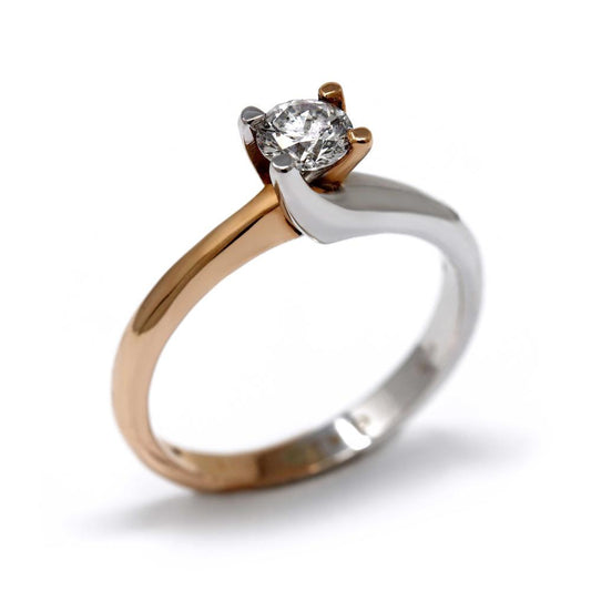 Anello Solitario Valentino in oro Rosa CT 0.42
