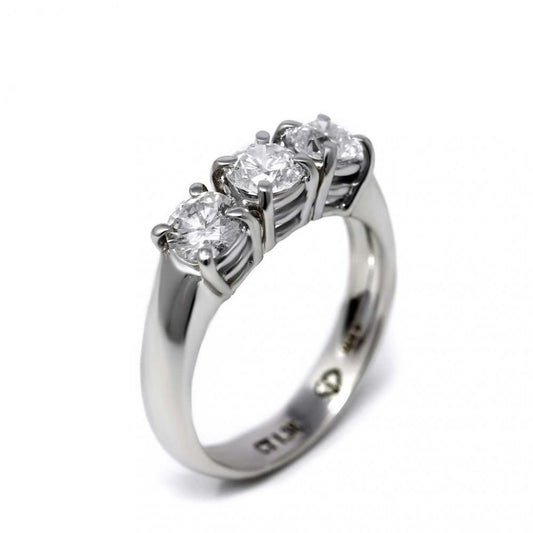 Anello Trilogy con Diamanti CT 1.38 VVS F