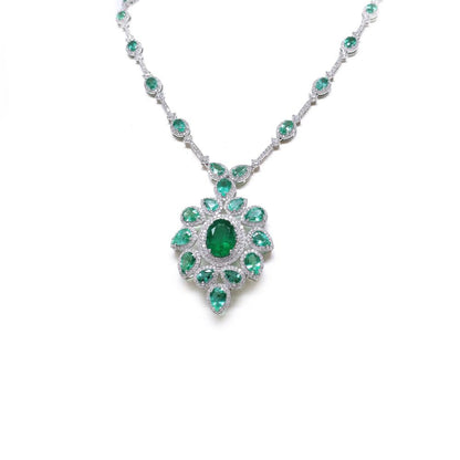 Girocollo con Smeraldi CT 13.80 e Diamanti CT 6.87 VVS2 F