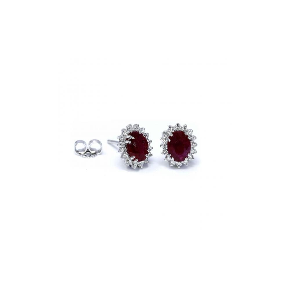 Orecchini con Rubini CT 1.70  e Diamanti CT 0.32