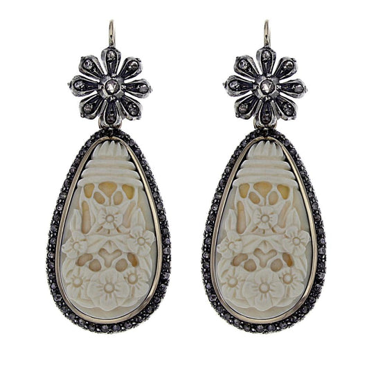 Orecchini Stile Antico Oro 9kt con 102 Diamanti Corone CT 2.90 e Avorio di Mammut