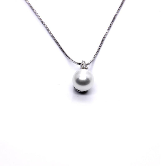 Pendente con Perla 5.5/6 e Diamante CT 0.01