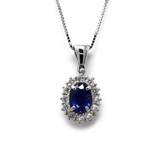Pendente con Zaffiro ovale CT 0.54 e Diamanti Bianchi CT 0.24