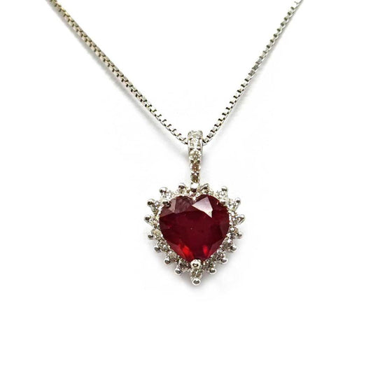 Pendente Cuore con Rubino CT 2.65 e Brillanti CT 0.26