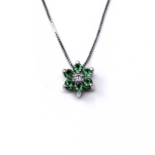 Pendente Linea Fiore con Diamante CT 0.04 e Smeraldi CT 0.24