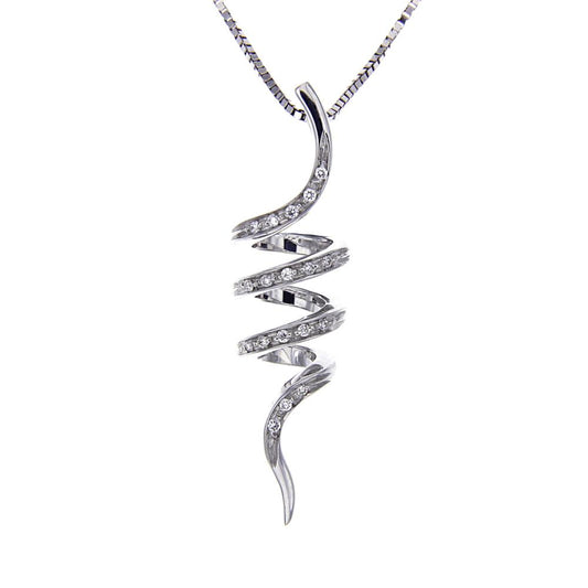 Pendente Stilizzato con 18 Diamanti CT 0.13